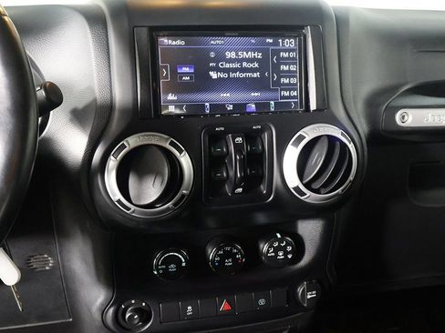 Used 2014 Jeep Wrangler Unlimited Sahara w/ Connectivity Group image 35