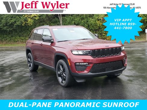 New 2025 Jeep Grand Cherokee Limited w/ Black Appearance Package AWD/4WD image 1