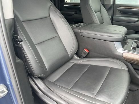 Used 2024 Chevrolet Silverado 2500 LT image 23