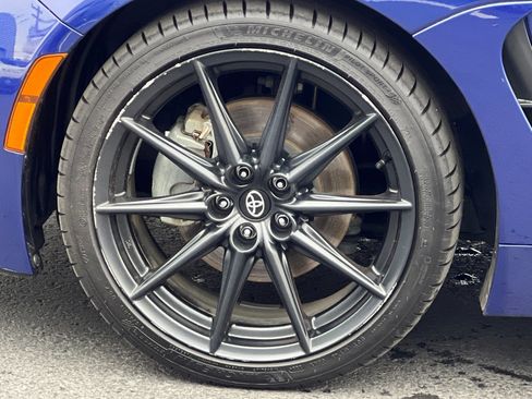 Used 2023 Toyota GR86 Premium image 24