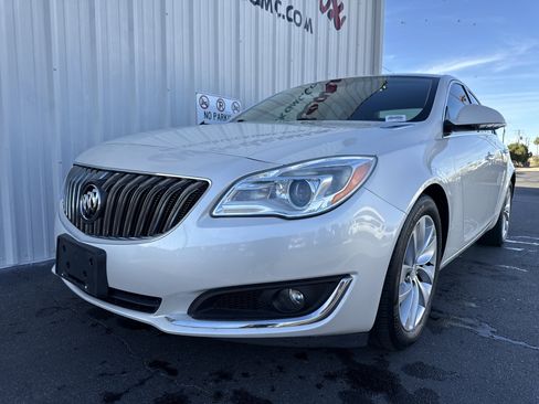 Used 2014 Buick Regal Premium image 9