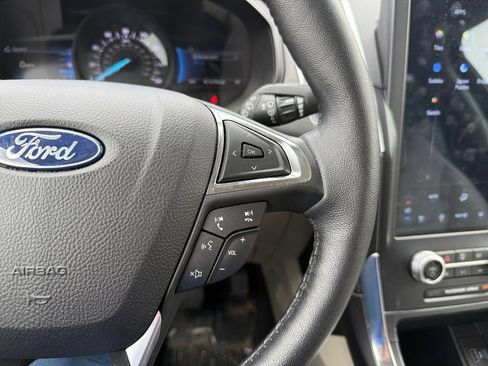 Certified 2022 Ford Edge Titanium AWD/4WD image 37