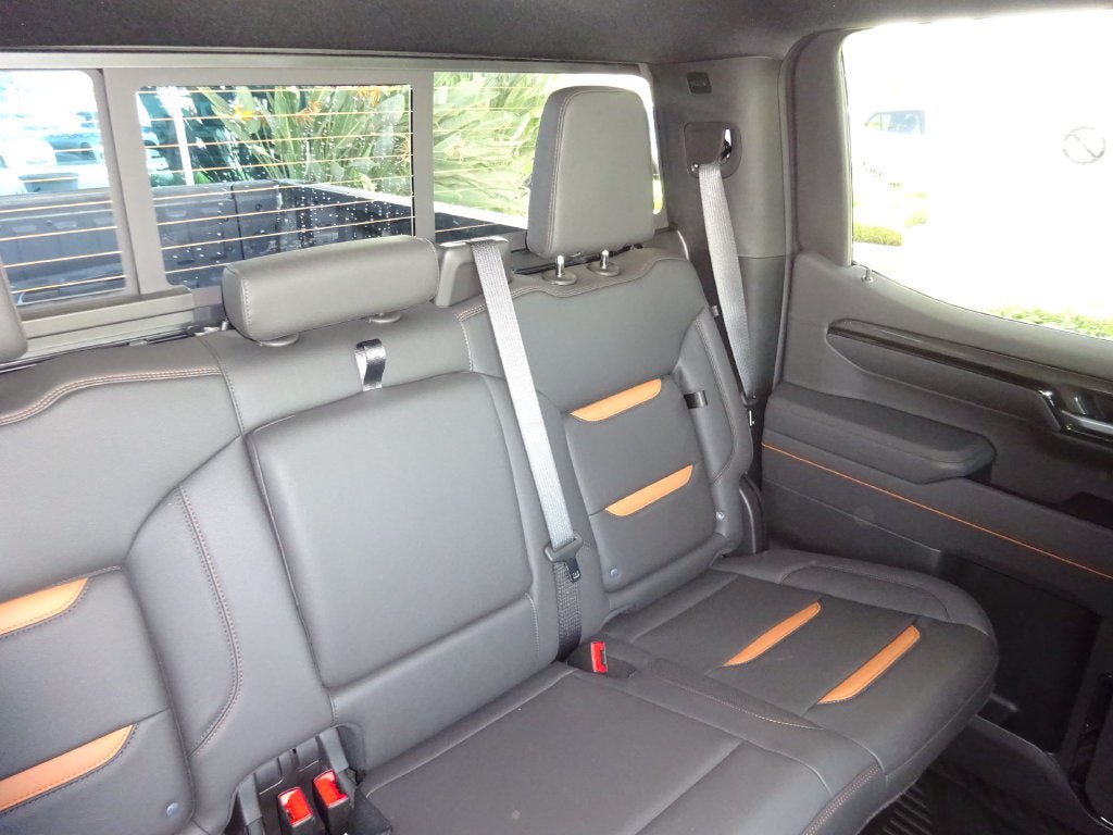 New 2026 GMC Sierra 1500 AT4 w/ AT4 Premium Package AWD/4WD image 18