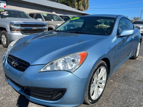 Used 2012 Hyundai Genesis 2.0T image 2