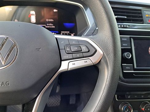 Used 2023 Volkswagen Tiguan S image 20