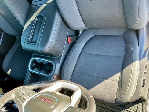 Used 2021 GMC Sierra 1500 Elevation image 42