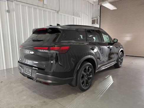 New 2026 INFINITI QX60 Autograph image 8