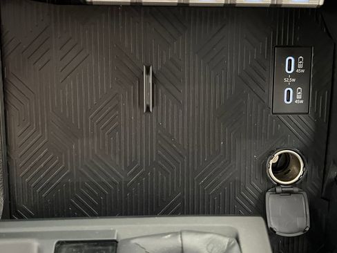 Used 2025 Toyota 4Runner SR5 image 44