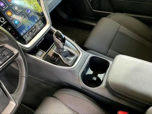 Used 2024 Subaru Outback Premium AWD/4WD image 20