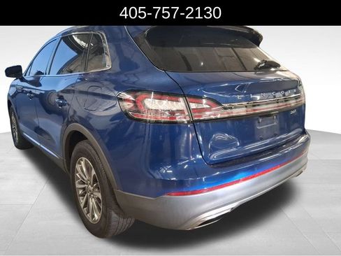 Used 2020 Lincoln Nautilus FWD w/ Equipment Group 101A image 3
