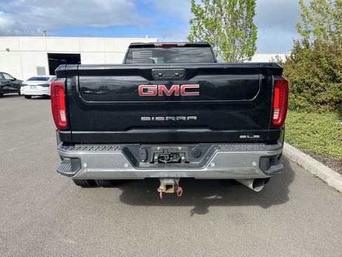 Used 2023 GMC Sierra 3500 SLE w/ Gooseneck/5TH Wheel Package image 4