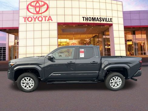 New 2024 Toyota Tacoma SR5 AWD/4WD image 8
