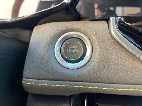 Used 2024 Chevrolet Colorado ZR2 w/ ZR2 Convenience Package III image 38