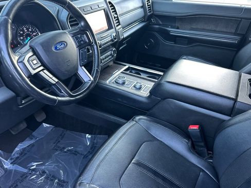 Used 2019 Ford Expedition Limited w/ Equipment Group 301A image 9