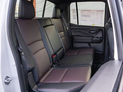 New 2026 Honda Ridgeline Black Edition image 15