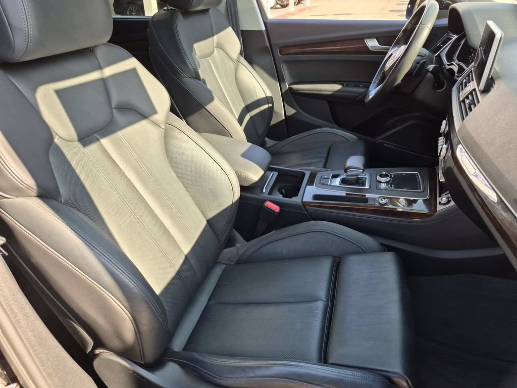 Used 2019 Audi Q5 2.0T Premium Plus AWD/4WD image 21
