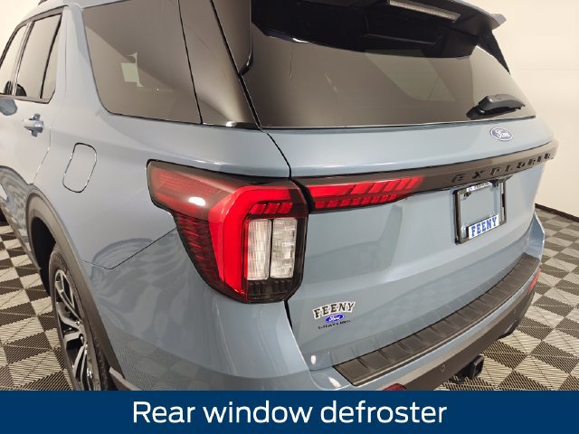 New 2027 Ford Explorer ST-Line AWD/4WD image 18