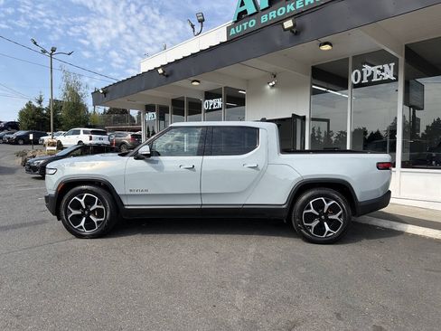 Used 2022 Rivian R1T Adventure AWD/4WD image 3
