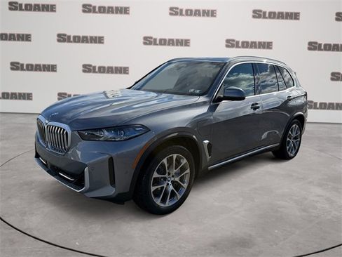 New 2026 BMW X5 xDrive50e w/ Climate Comfort Package image 1