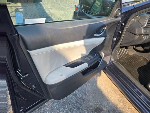 Used 2019 Honda Insight EX image 8