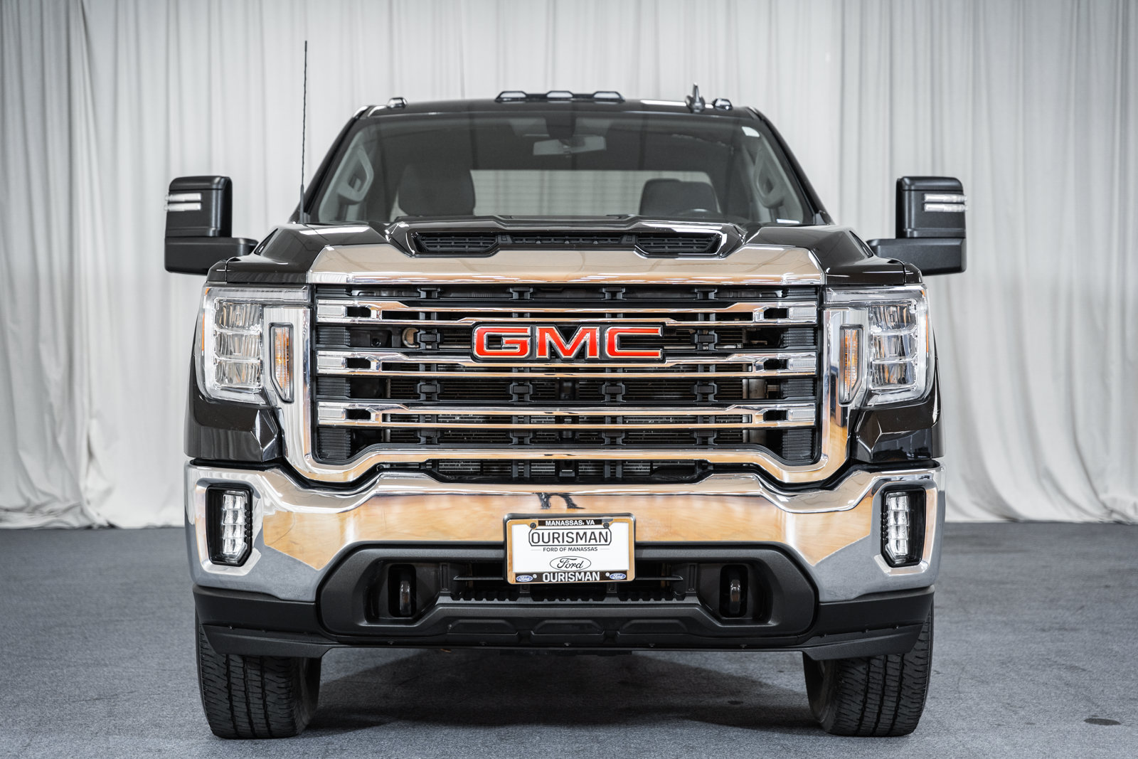 Used 2022 GMC Sierra 2500 SLE w/ SLE Value Package; AWD/4WD image 2