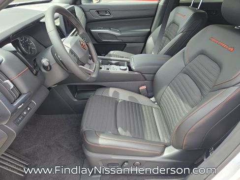 New 2026 Nissan Pathfinder Rock Creek AWD/4WD image 11