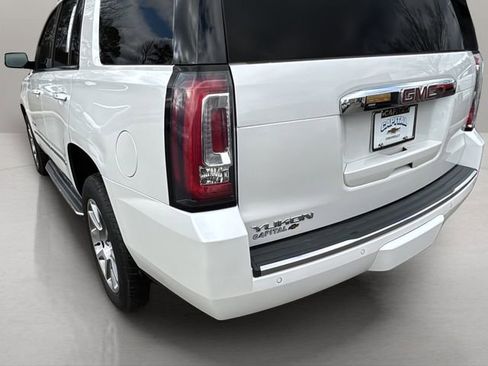 Used 2018 GMC Yukon Denali w/ Open Road Package image 34