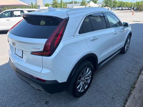 Used 2020 Cadillac XT4 Premium Luxury FWD image 5