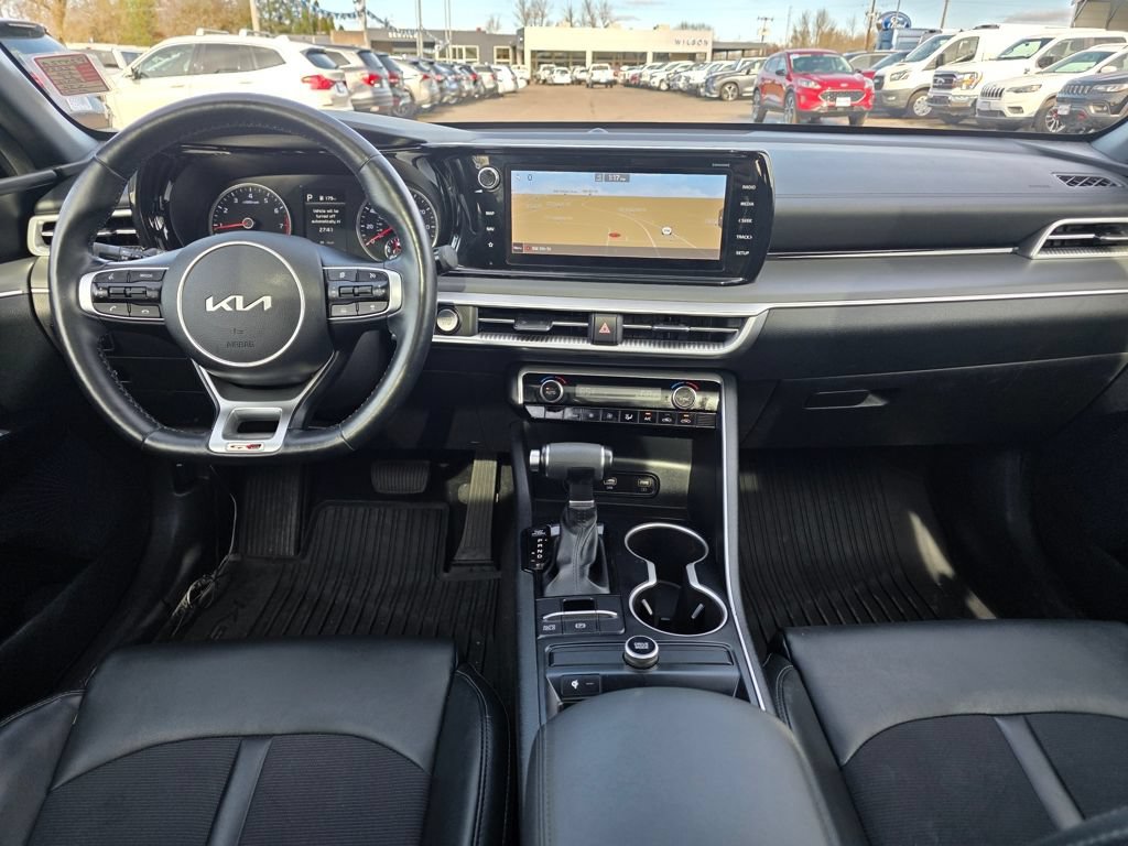Used 2022 Kia K5 GT-Line w/ GT-Line FWD Premium Package image 5