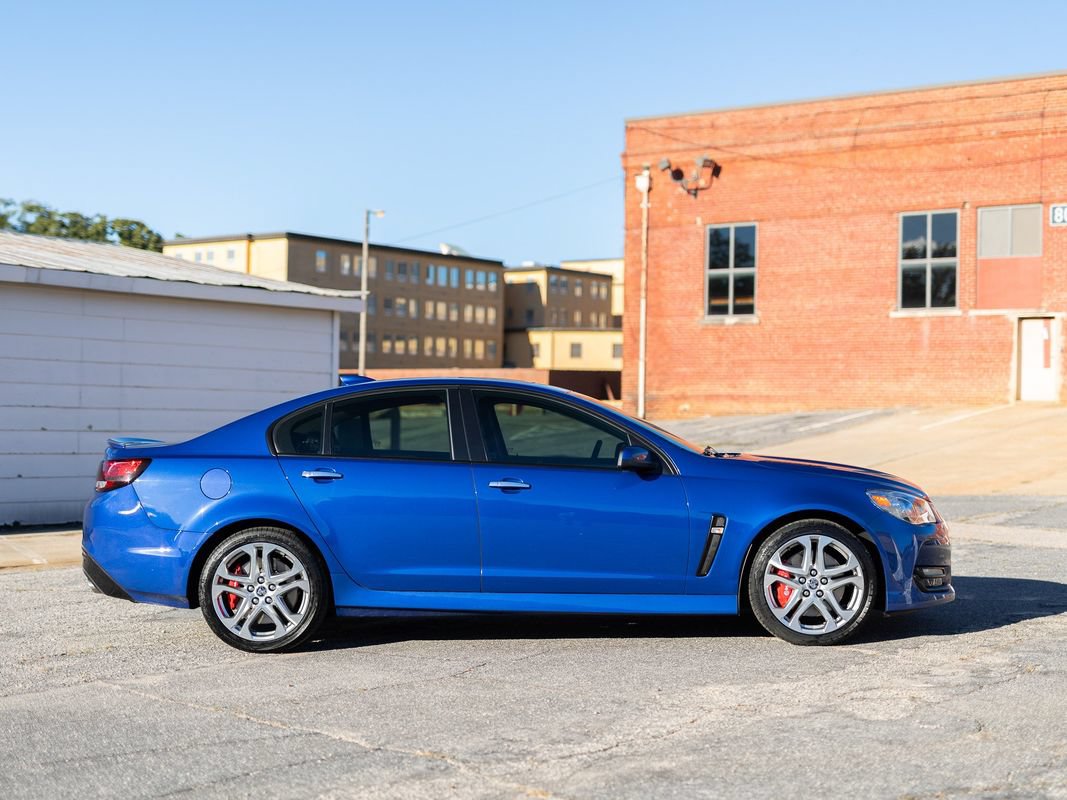 Used 2016 Chevrolet SS RWD image 7