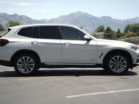 Used 2018 BMW X3 xDrive30i AWD/4WD image 6