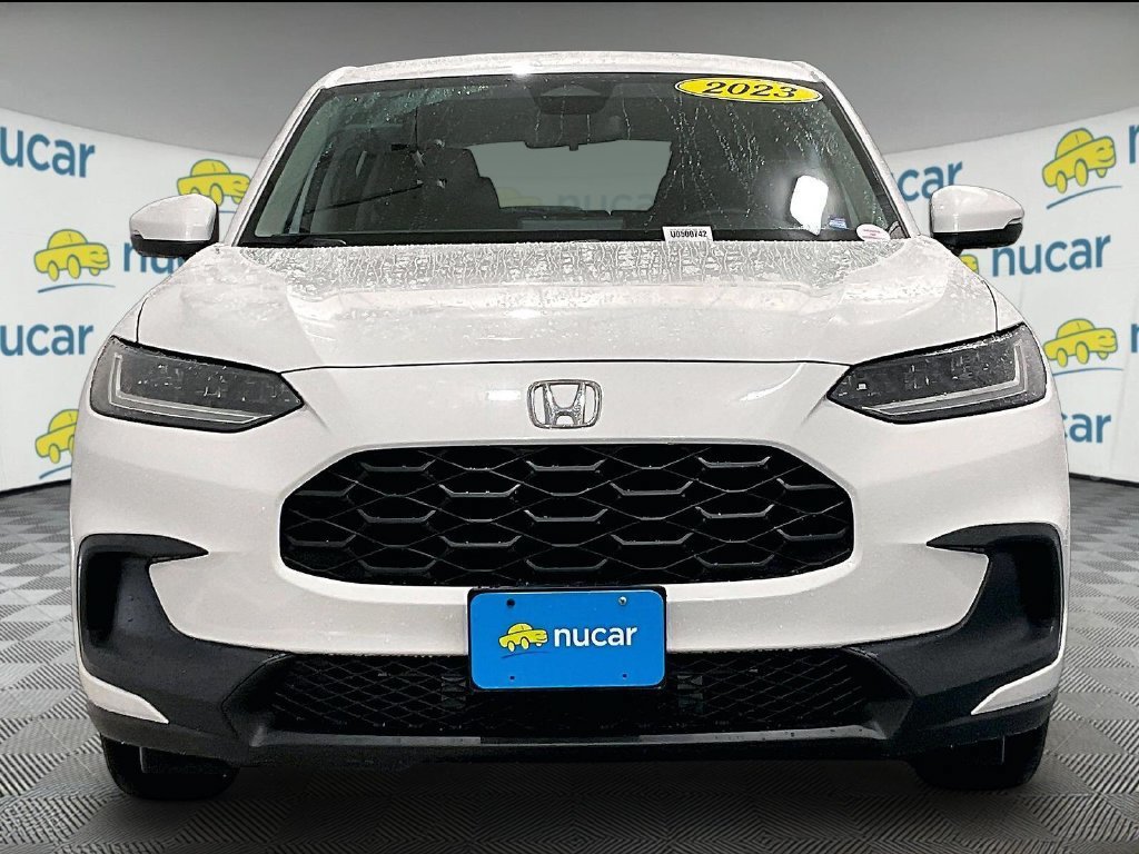 Used 2023 Honda HR-V LX image 2