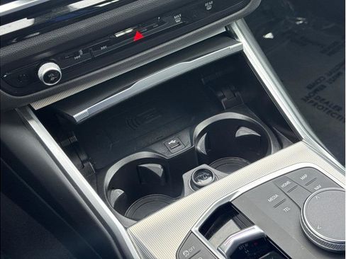 Used 2023 BMW i4 eDrive35 w/ Premium Package image 15