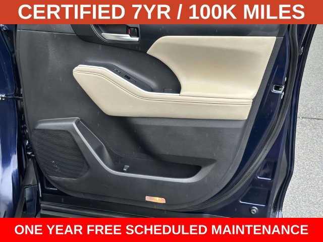 Used 2023 Toyota Highlander XLE AWD/4WD image 8