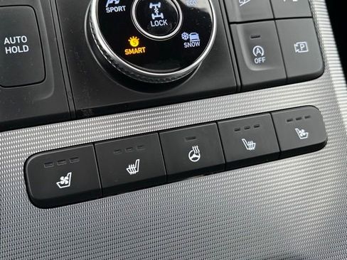 Used 2025 Hyundai Palisade Calligraphy image 21