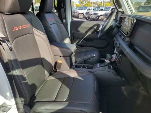 New 2026 Jeep Gladiator Rubicon image 16