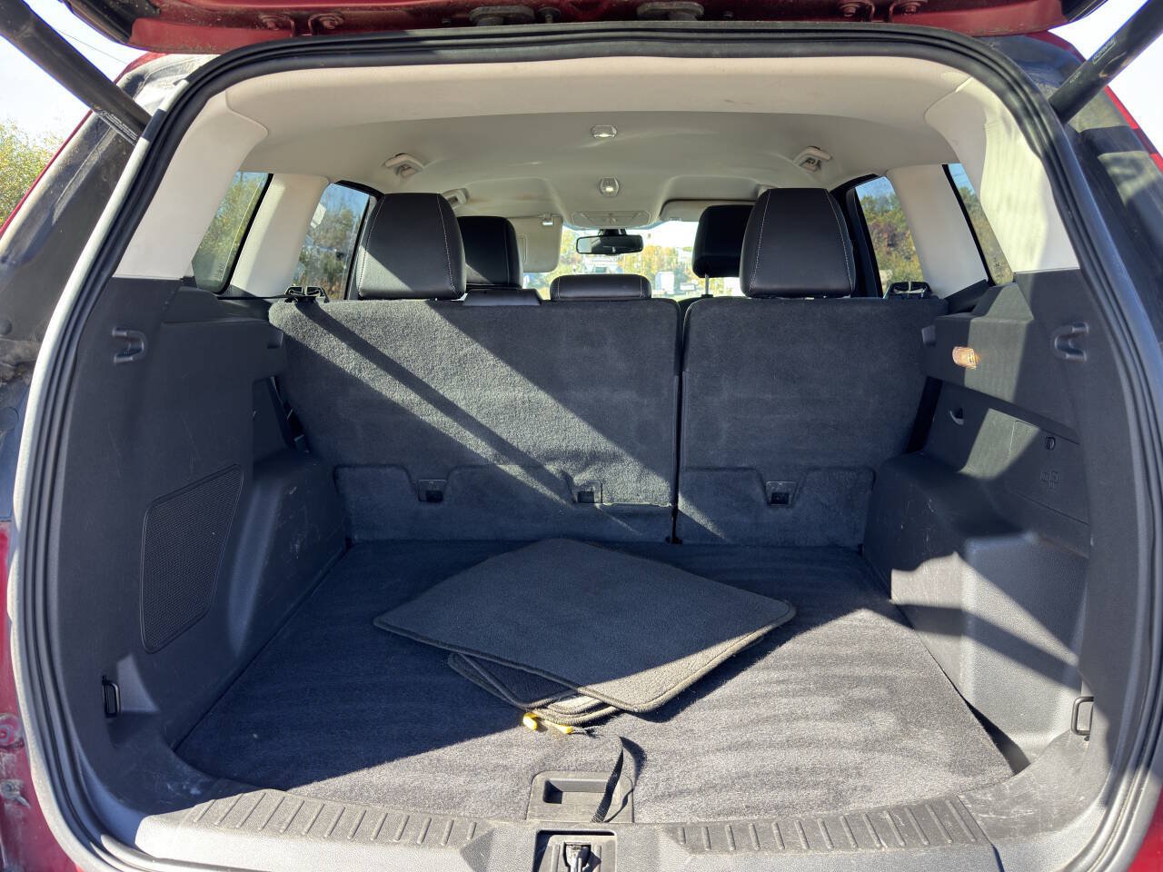 Used 2014 Ford Escape Titanium w/ Equipment Group 401A AWD/4WD image 14
