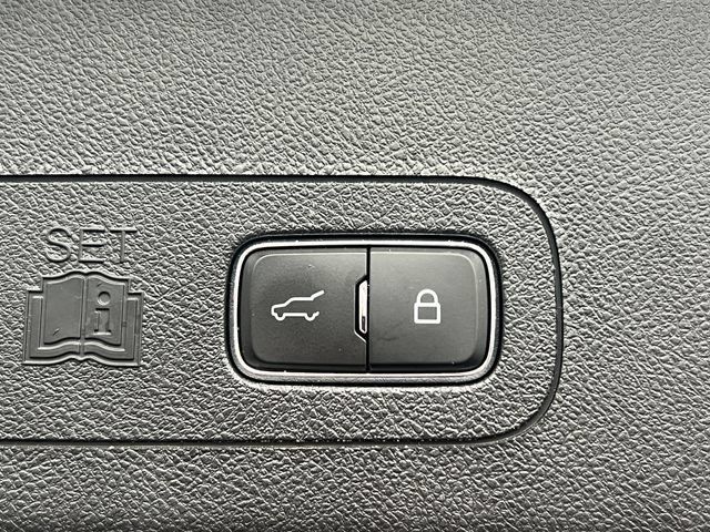 Used 2023 Lincoln Aviator AWD w/ Premium Package image 39
