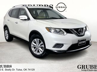 Used 2015 Nissan Rogue SV video 1