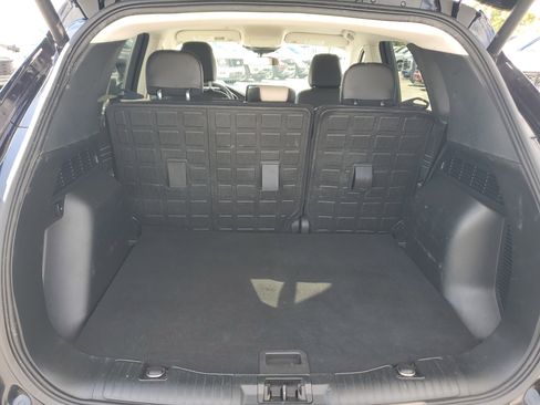 Used 2021 Ford Escape SEL image 16