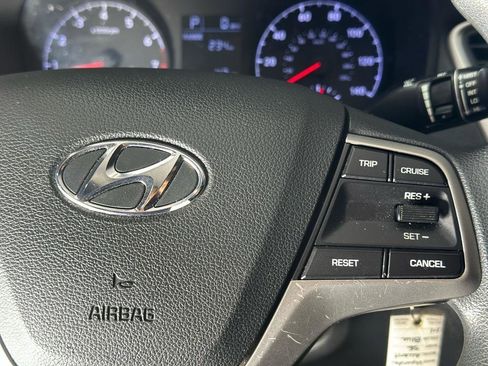 Used 2019 Hyundai Accent SE image 27