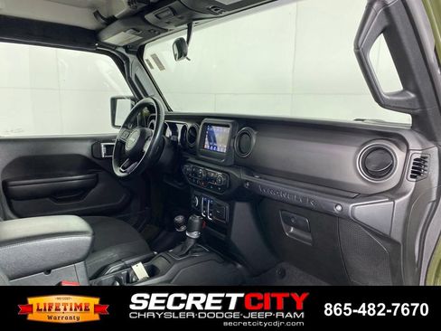 Used 2021 Jeep Wrangler Sport AWD/4WD image 32