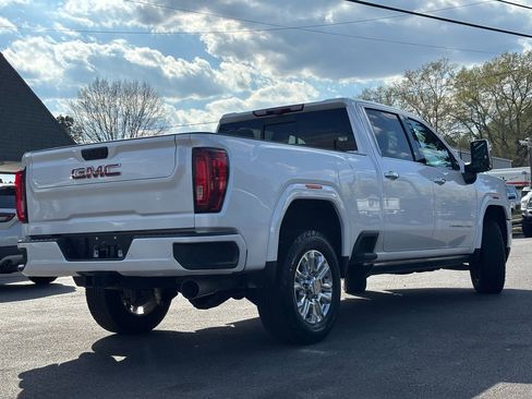 Used 2023 GMC Sierra 3500 Denali w/ Denali Ultimate Package image 3