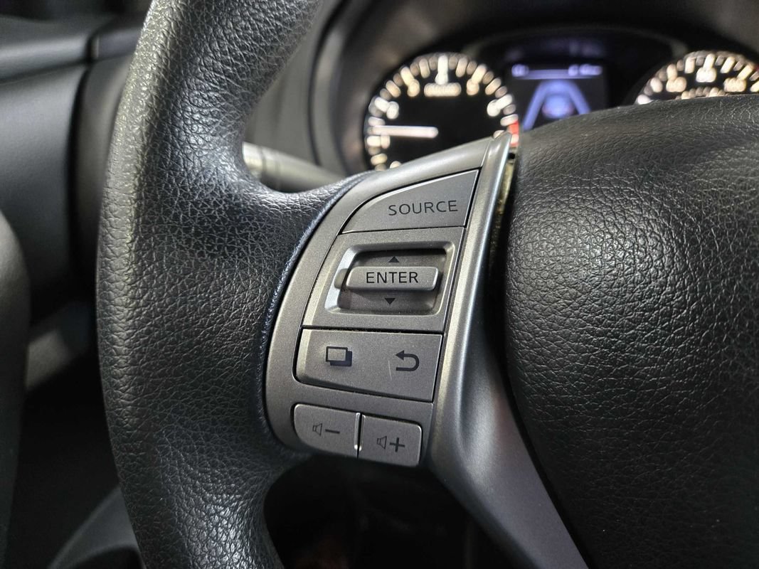 Used 2015 Nissan Altima 2.5 S w/ Power Driver Seat Package FWD image 15