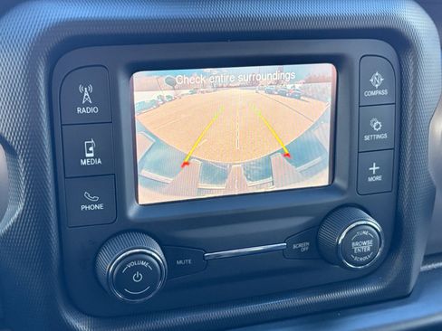 Used 2020 Jeep Wrangler Unlimited Sport image 25