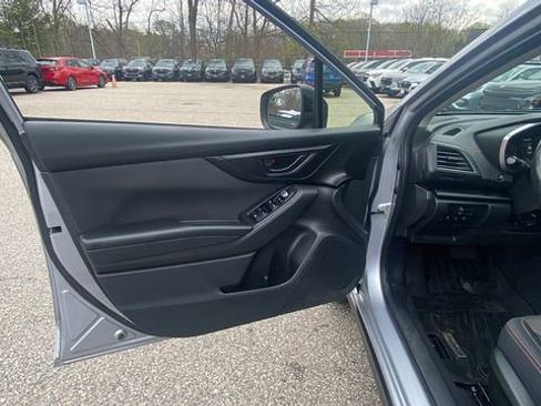 Used 2023 Subaru Crosstrek 2.0i Premium AWD/4WD image 13