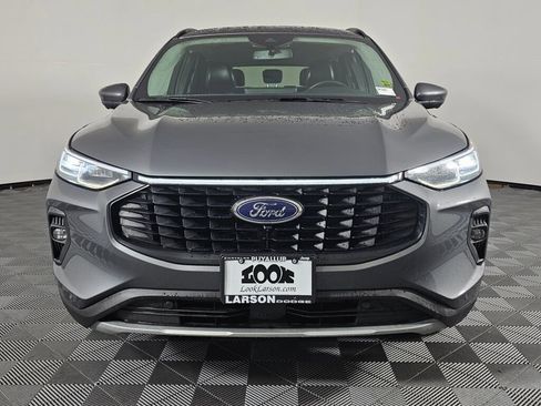 Used 2024 Ford Escape Platinum image 8