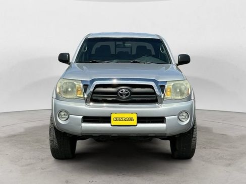 Used 2005 Toyota Tacoma 4x4 Double Cab image 2