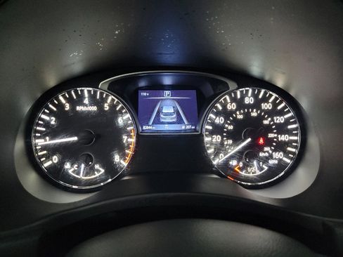 Used 2019 Nissan Pathfinder S FWD image 23