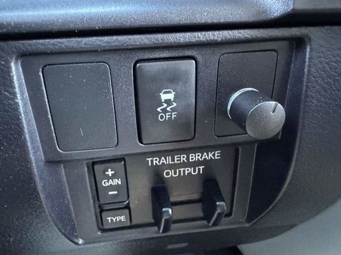 Used 2016 Toyota Tundra TRD Pro image 25